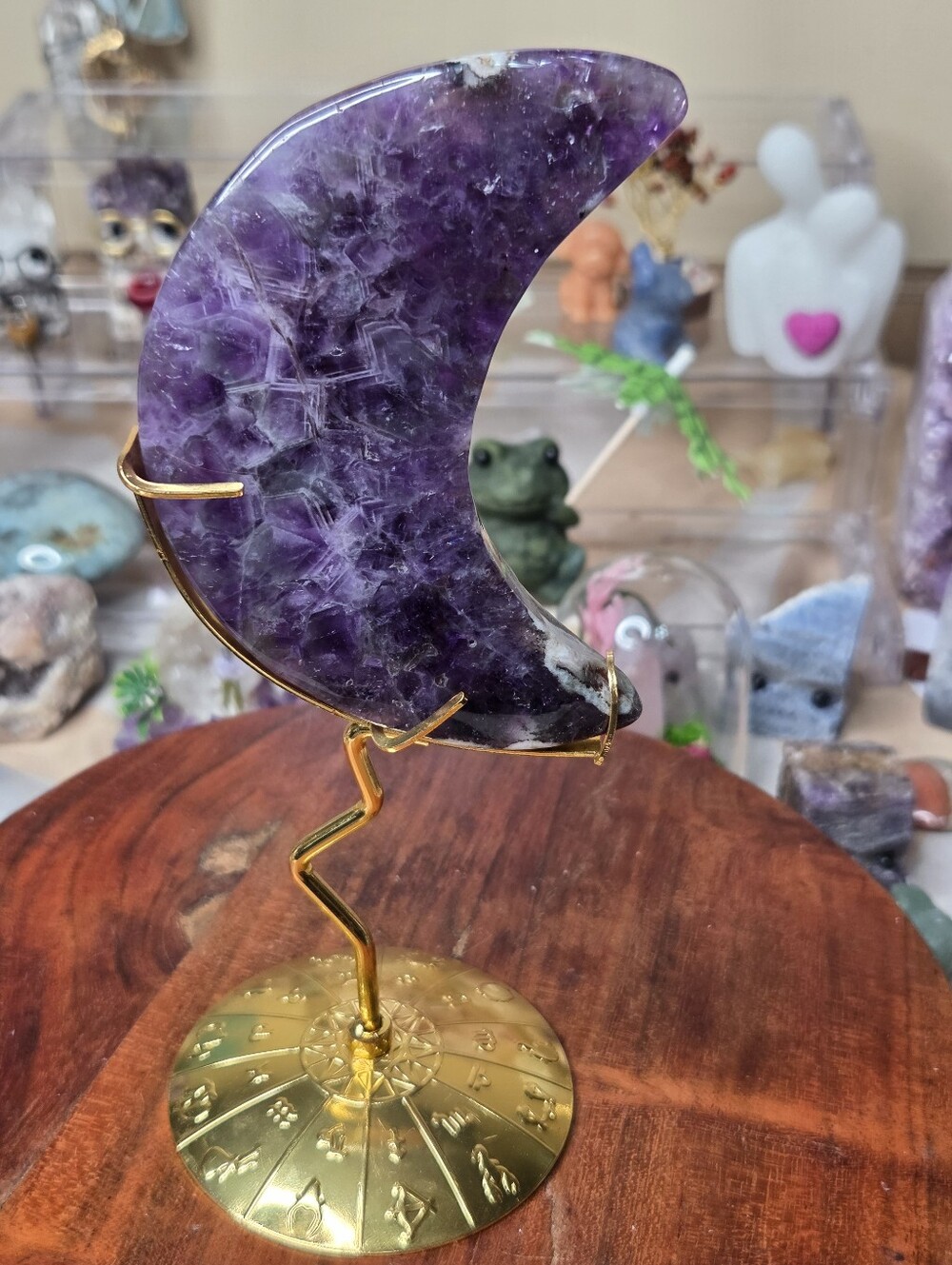 Dream amethyst Moon On Gold Stand 4 In (Srress Relief)